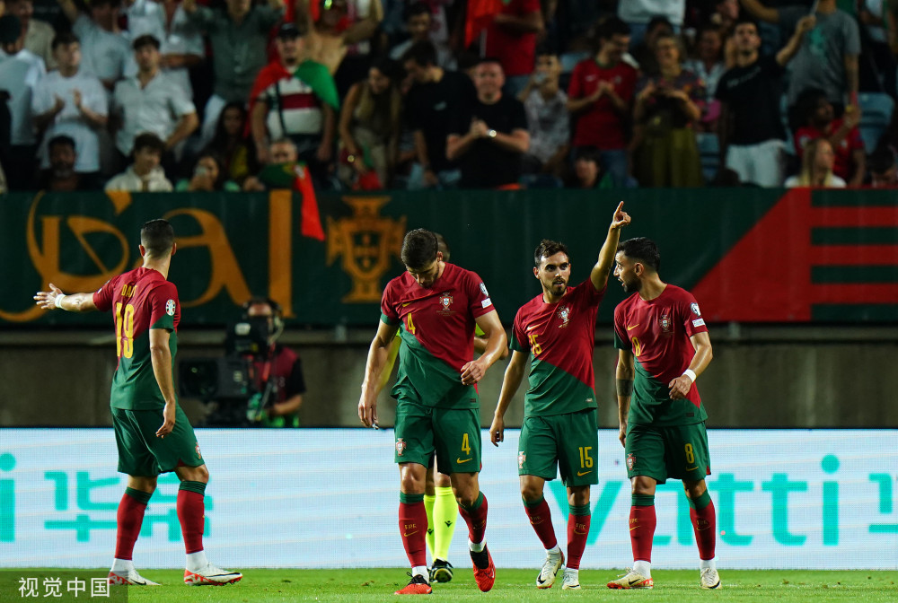 沃尔夫斯堡中场核心伤愈,球队战力迎来全面提升    沃尔夫斯堡中场核心伤愈,球队战力迎来全面提升